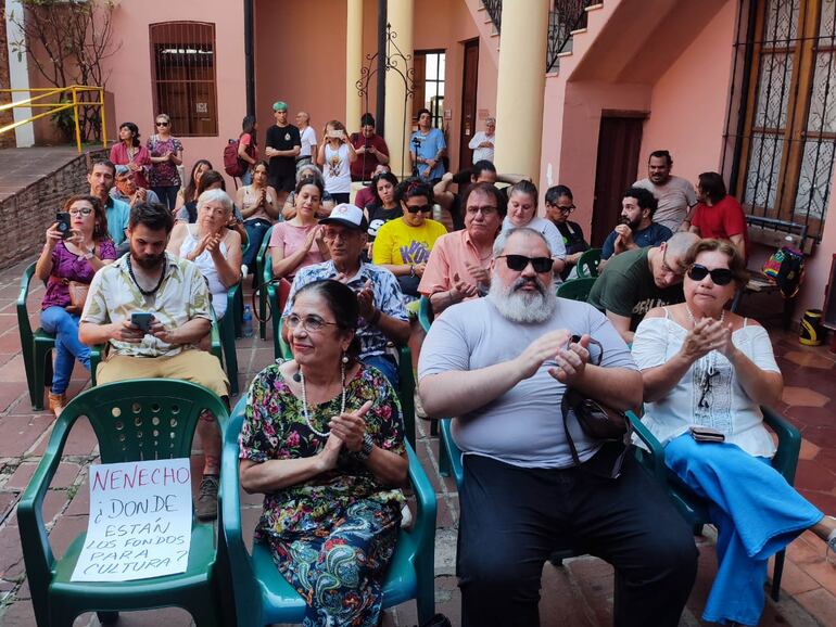 Manzana de la Rivera artistas protesta Asunción