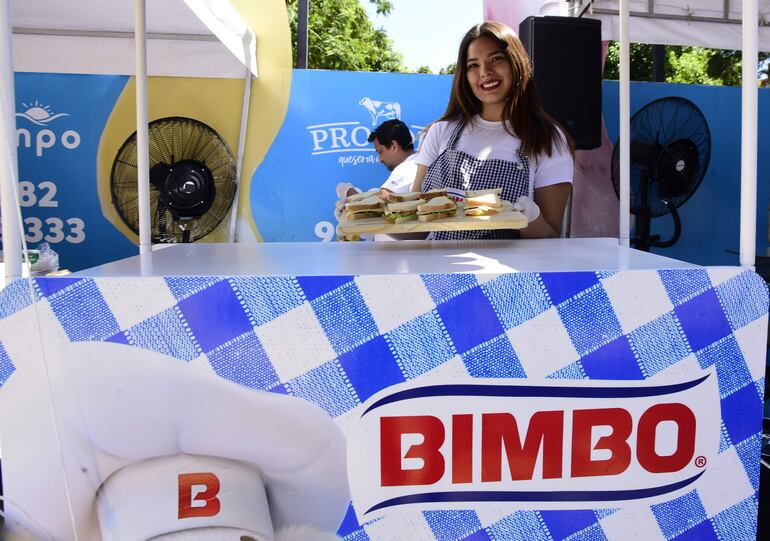 Las personas que asistan a la feria podrán degustar deliciosos sandwiches.