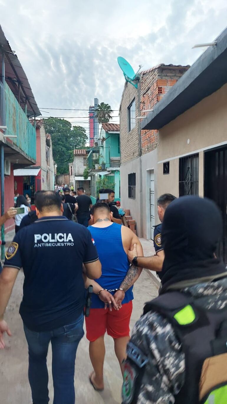 Uno de los detenidos por la Operación Tesaka en la Chacarita.