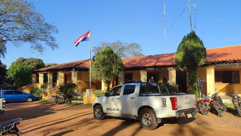 Caacupé: policías realizan control de documentaciones y buscan eliminar los roncadores de los caños de escapes