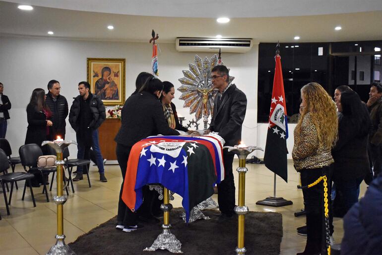 Velatorio del intendente de Pedro Juan Caballero, José Carlos Acevedo, asesinado a balazos.