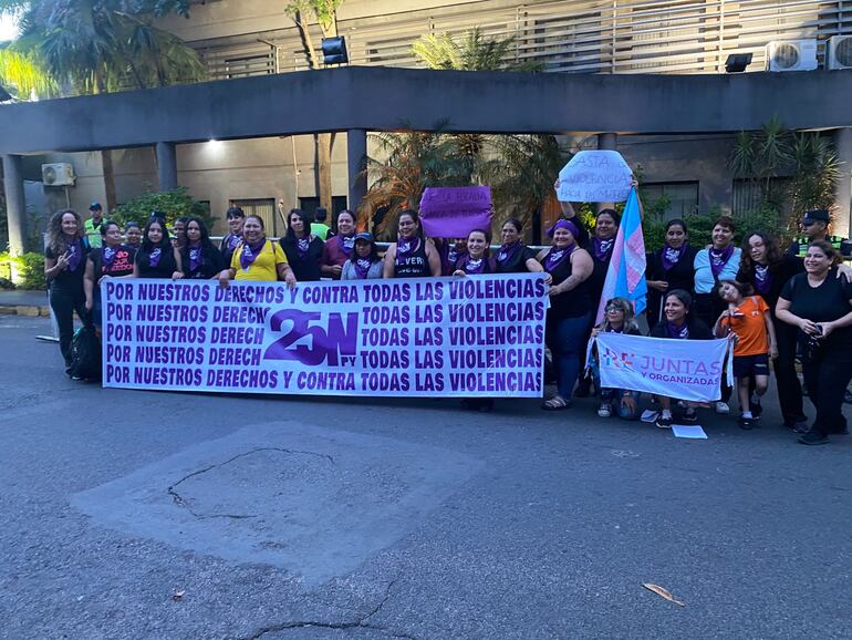 Mujeres invitan a marcha 25N: “por todos nuestros derechos y contra todo tipo de violencias”