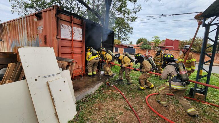 Los interesados deben acercarse hasta el cuartel de bomberos ubicado sobre las calles San Martín y Boquerón de Luque.