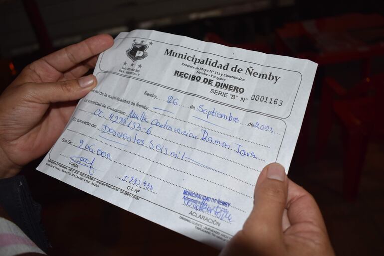 La municipalidad de Ñemby solo expide un recibo por las multas, y no factura legal. tampoco explican las infracciones.