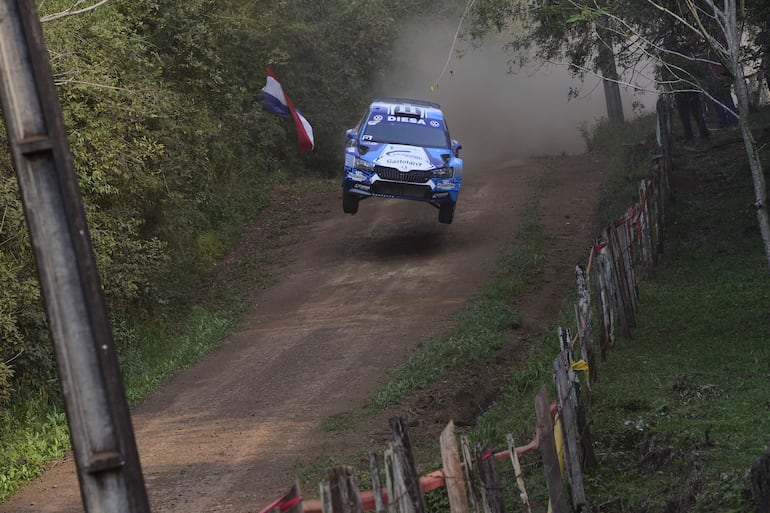 Juan Martín Masi y Germán Maune fueron cuartos con el Škoda Fabia Rally2 Evo, mostrando una buena performance ayer.