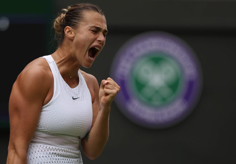 La bielorrusa Aryna Sabalenka (N° 2) venció sin apremios a la norteamericana Madison Keys y avanzó a semifinales.