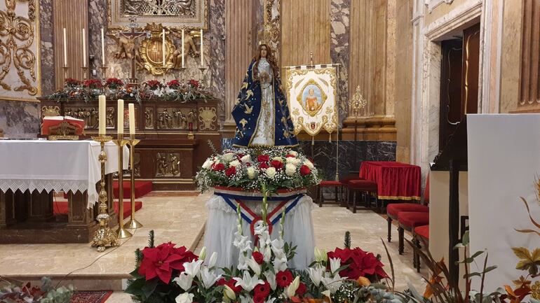 Desde 2015, la Comisión Virgen de Caacupé de Barcelona adscrita a la Basílica de la Mercè, consiguió que los devotos paraguayos, residentes en Barcelona, tengan, además de la imagen, un lugar donde venerar a la Virgen de Caacupé,