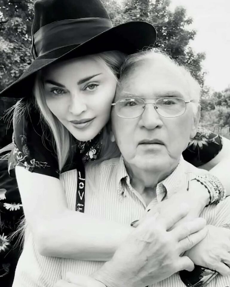 Madonna junto al cumpleañero. (Instagram/Madonna)