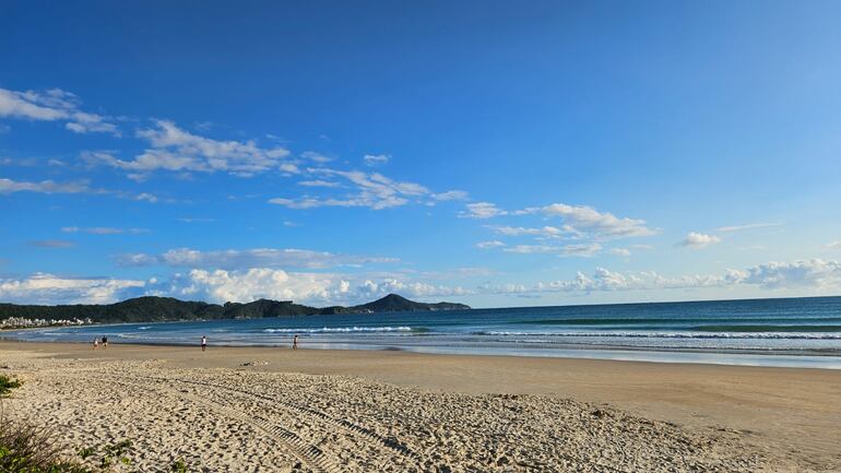 Playa de Canto Grande, en Santa Catarina, Brasil.