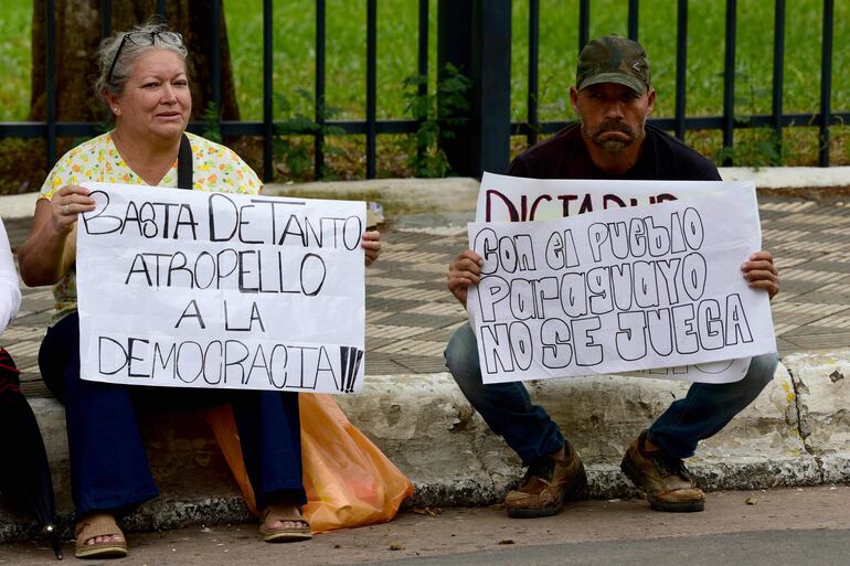 La ciudadanía se pronunció en contra de la pérdida de investidura de Kattya González en el Senado.