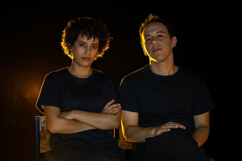 Angie Parodi y Hugo Núñez, protagonistas de "Un ensayo (o la obra sobre un ensayo)".