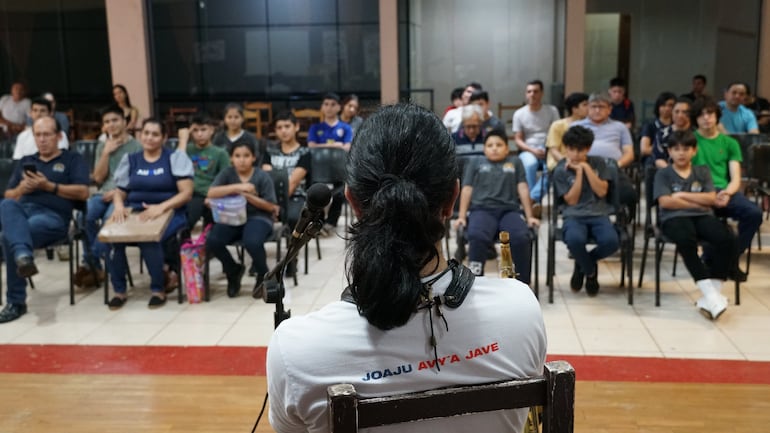 Muñoz presentó su libro en una serie de encuentros con estudiantes y músicos, donde también brindó clases magistrales.