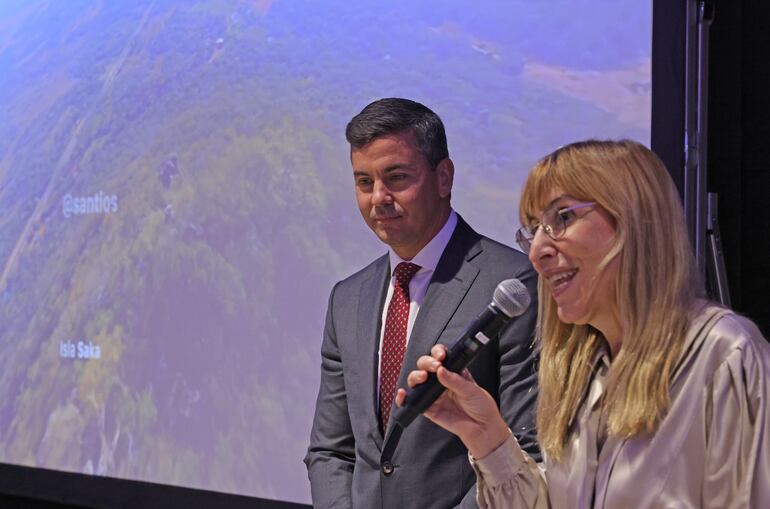 Presidente de la República Santiago Peña en el encuentro con empresarios españoles. (gentileza).