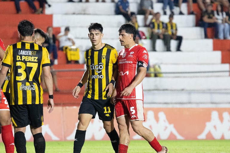 General Caballero y Guaraní fue el primer partido de la fecha