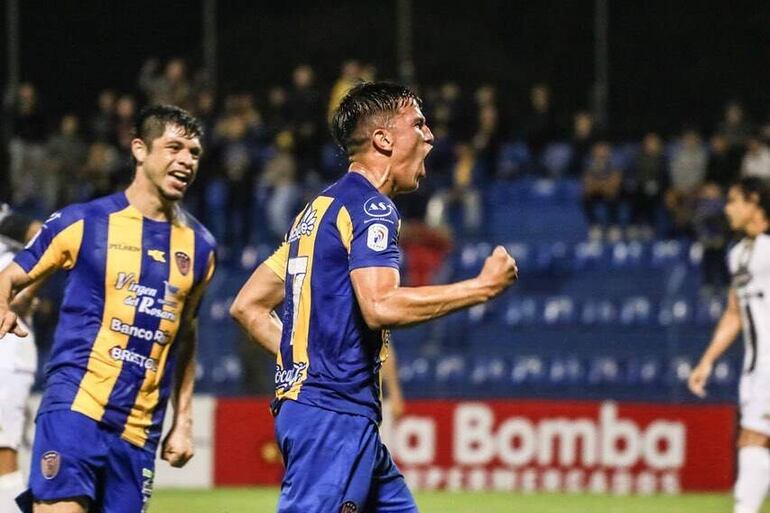 Matías Alejandro Medina (17 años), del Sportivo Luqueño.