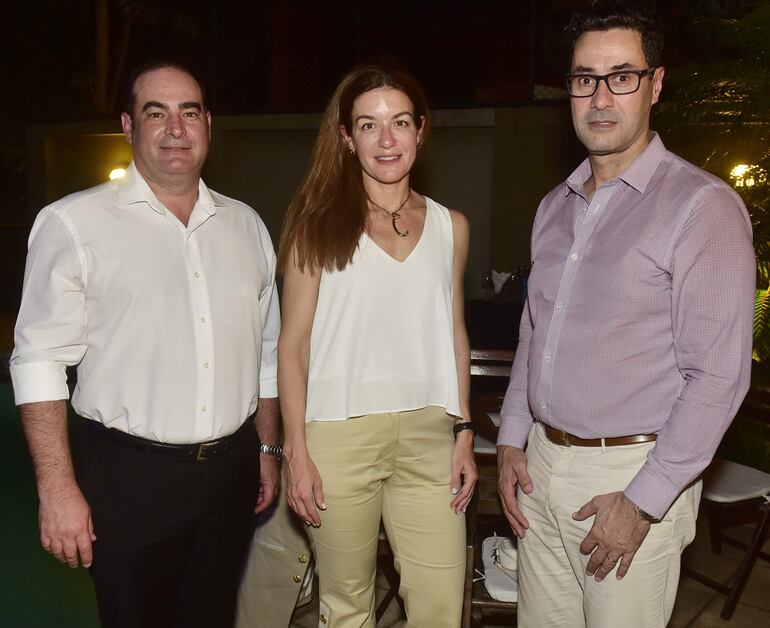 Eduardo Domínguez, Celeste Gaincerain y Guillermo Misiano.