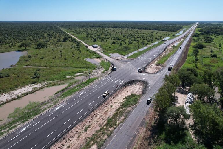 En la zona de Río Negro, la ruta Transchaco ya se encuentra prácticamente lista.