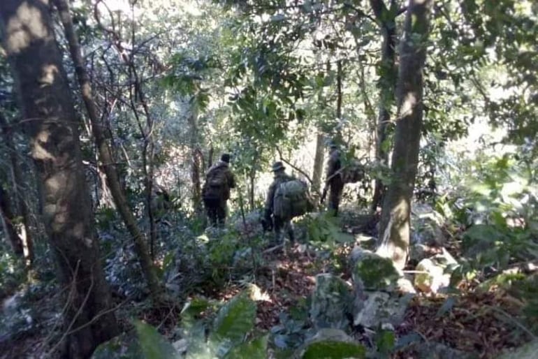 Efectivos del Comando de Operaciones de Defensa Interna durante una incursión de reconocimiento. (Imagen de archivo).