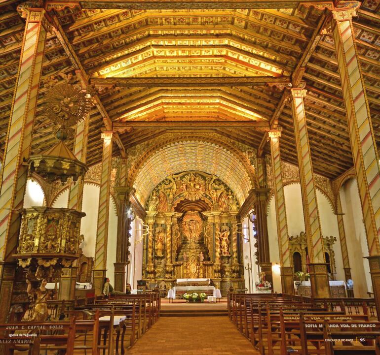 La iglesia de Yaguarón, patrimonio histórico y cultural del Paraguay, precisa la reparación y sanitación de las pilastras carcomidas por termitas.