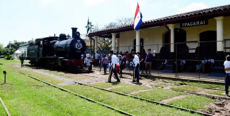 La idea era reactivar la locomotora de Pirayú o Ypacaraí para realizar la travesía de 40 kilómetros.