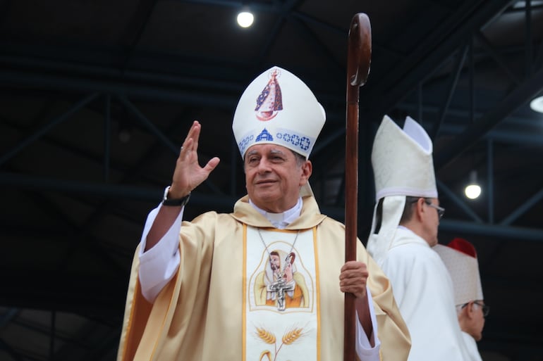 Monseñor Ricardo Valenzuela, obispo de la Diócesis de Caacupé.