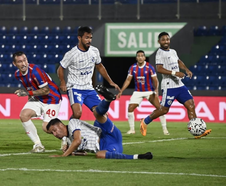 Cerro lleva cinco partidos sin victorias