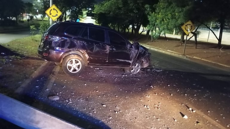 Chocó contra una columna y se negó al alcotest