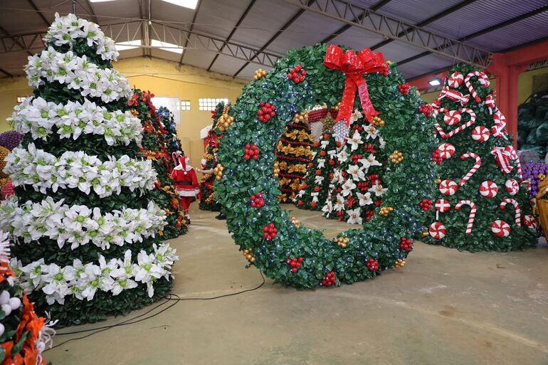 En esta edición el proyecto Navidad Sustentable recicló 10.000 kilos de botellas de plástico. 