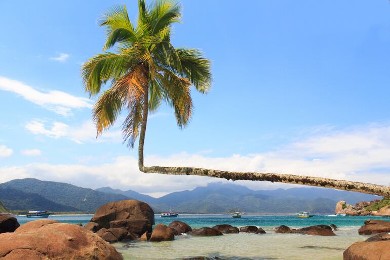 Praia do Aventureiro, Ilha Grande, Brasil.