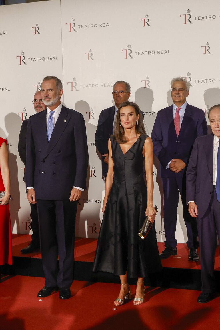 Felipe VI y Letizia presidieron el acto de inauguración de la temporada lírica en el Teatro Real de Madrid. (EFE/ Juanjo Martín/POOL)
