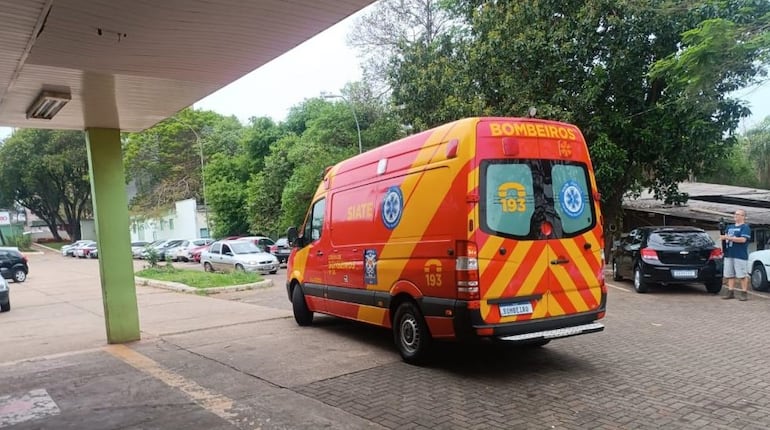 La lesionada fue socorrida hasta el Hospital Municipal de Foz de Iguazú.