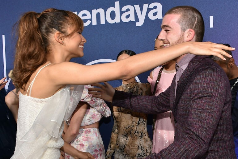 Angus Cloud y Zendaya durante el estreno mundial de "Euphoria" en Hollywood, en junio de 2019.