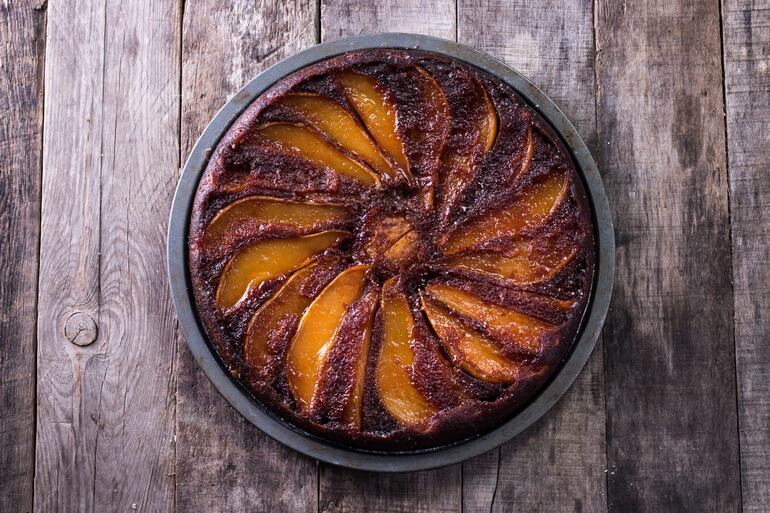 Tarta de peras caramelizadas.