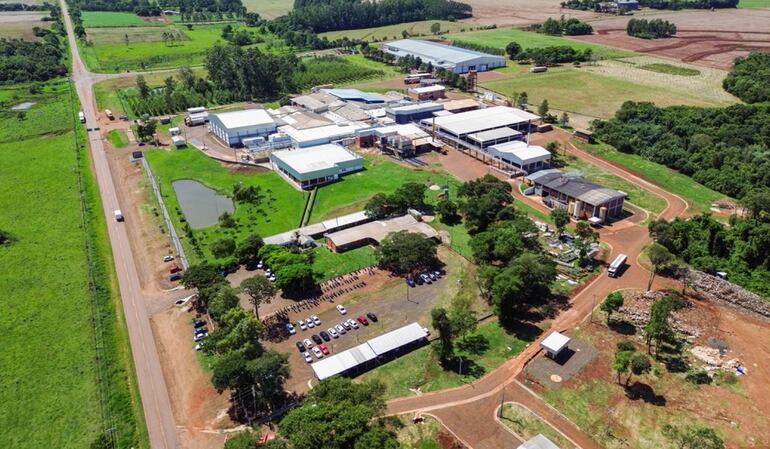 Fábrica de UPISA, en Fram, departamento de Itapúa.