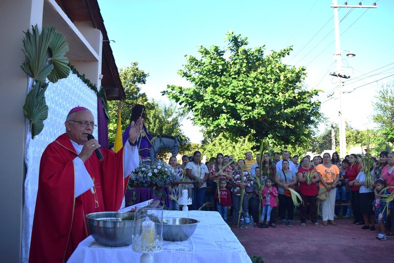 Mons. Celestino Ocampo exhortó a no traicionar a Jesús.