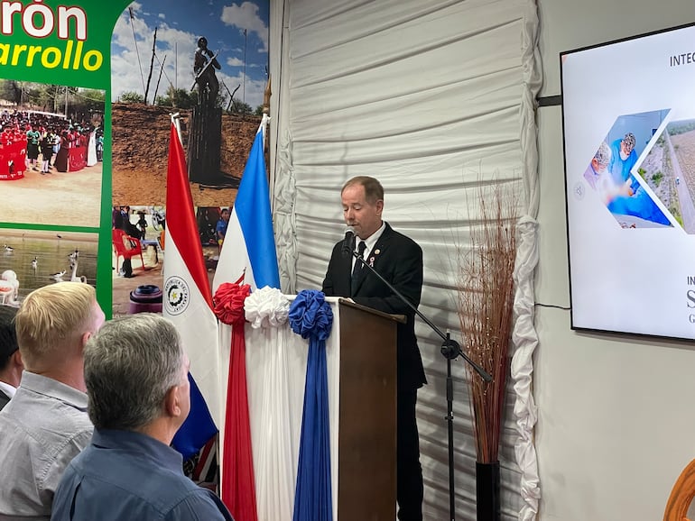 Harold Bergen (ANR), gobernador de Boquerón, durante su informe de gestión.