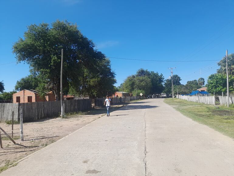 Comunidad Virgen Santísima donde viven familias de los Ishir en Fuerte Olimpo celebra la titulación de sus tierras donde viven desde hace más de medio siglo.