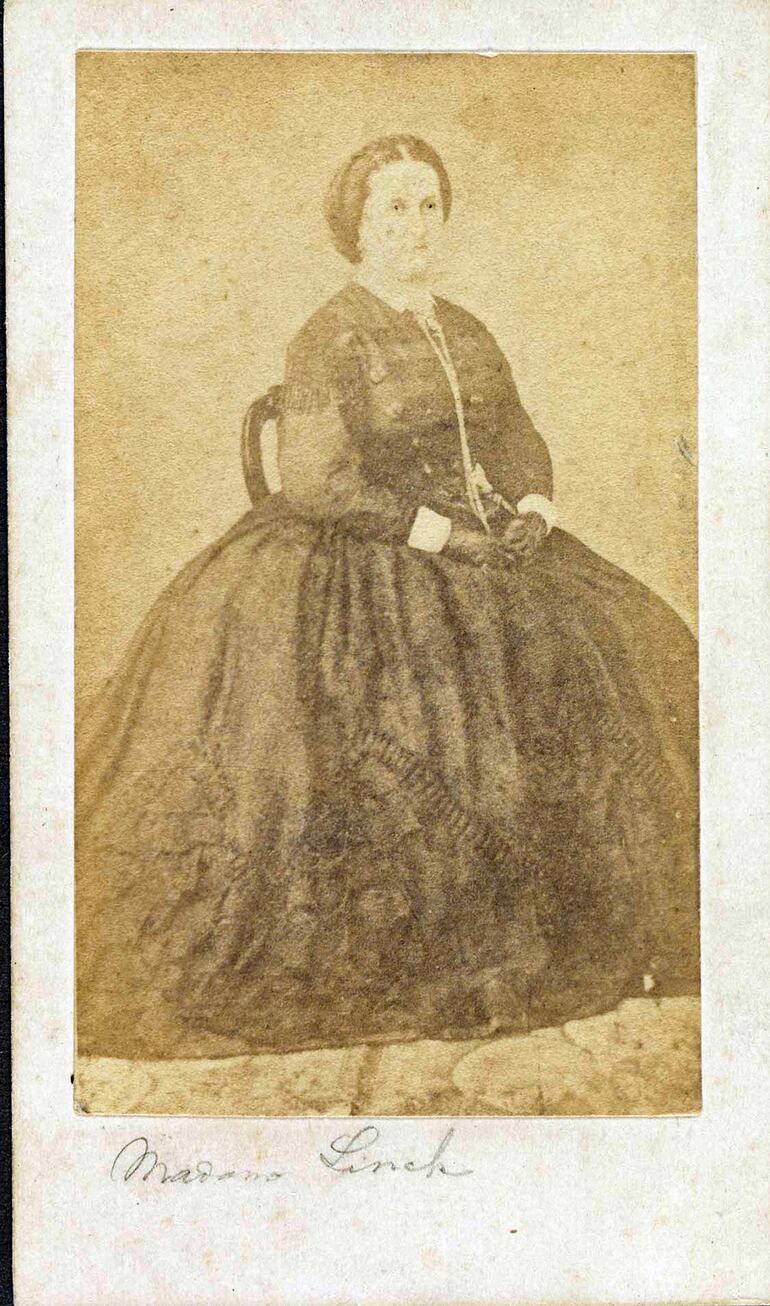 Elisa Alicia Lynch, circa 1865-70 (Biblioteca Nacional de Brasil).