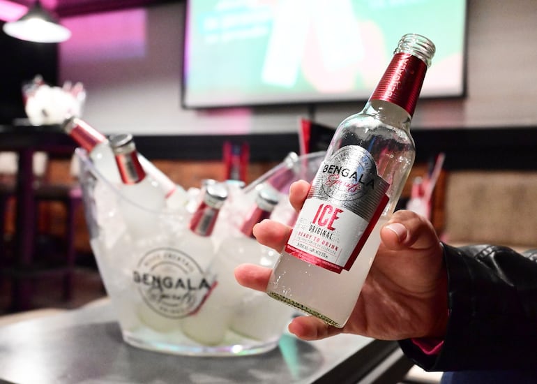 Bengala Spirits ICE ingresó al mercado paraguayo en su presentación de botellas de 275 ml, y con muy buen sabor.