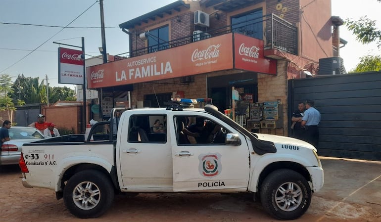 Autoservice La Familia, asaltado en Loma Merlo, Luque.