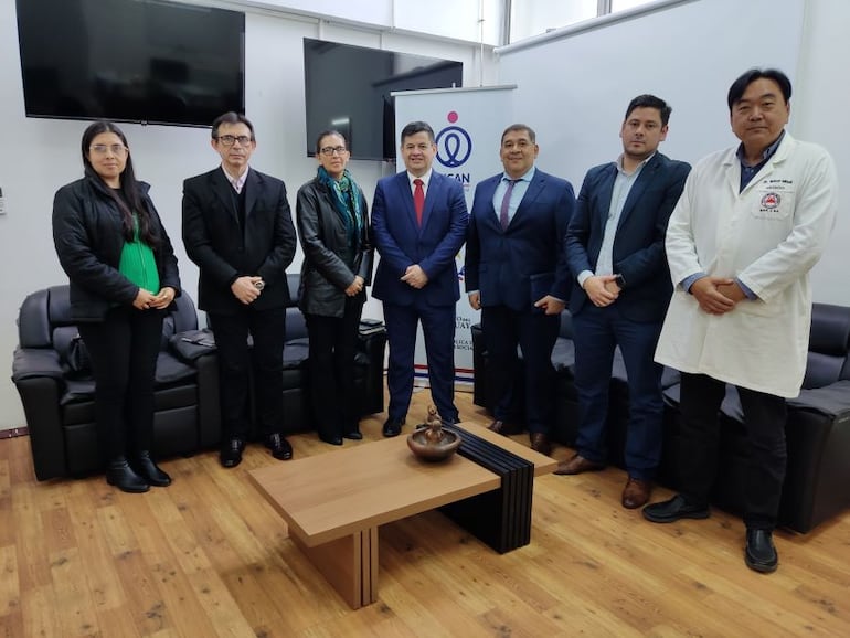 Equipo interventor del Incan, liderado por la doctora Jabibi Noguera. 