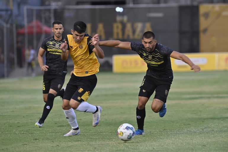 Emilio Daher habló de la derrota de Guaraní en el amistoso ante Recoleta