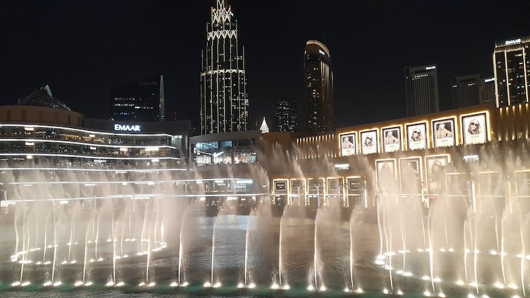 El Burj Khalifa en todo su esplendor. (Viviana Benitez)