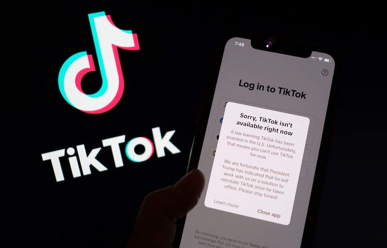 "Disculpas, TikTok no se encuentra disponible ahora mismo", es el mensaje que se encuentran los usuarios de la plataforma en Estados Unidos.