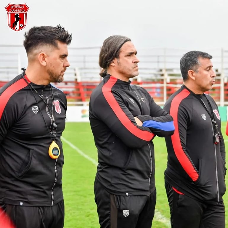 Rubén Darío Maldonado Brizuela (45 años), durante su presentación en el Sportivo Carapeguá. (Foto: @SptvoCarapegua)