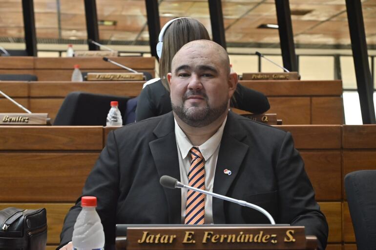 Diputado Jatar "Oso" Fernández.