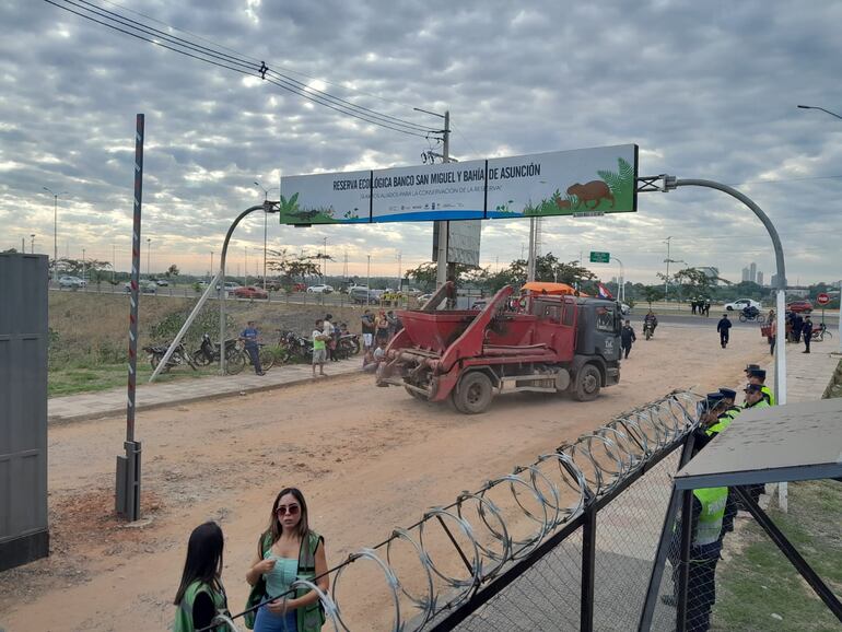 Unidad de Control de Acceso Integrado de la Reserva Ecológica Banco San Miguel y Bahía de Asunción.