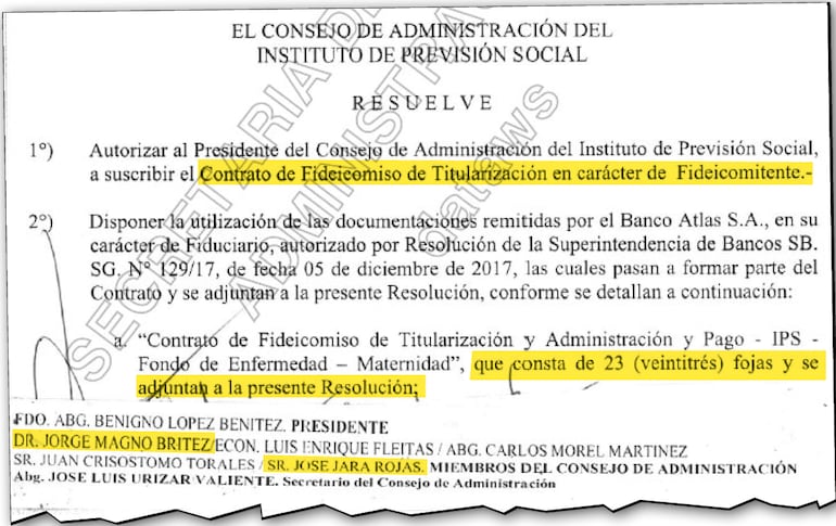 La resolución por la cual se autorizó la firma de contrato que consta de 23 fojas.