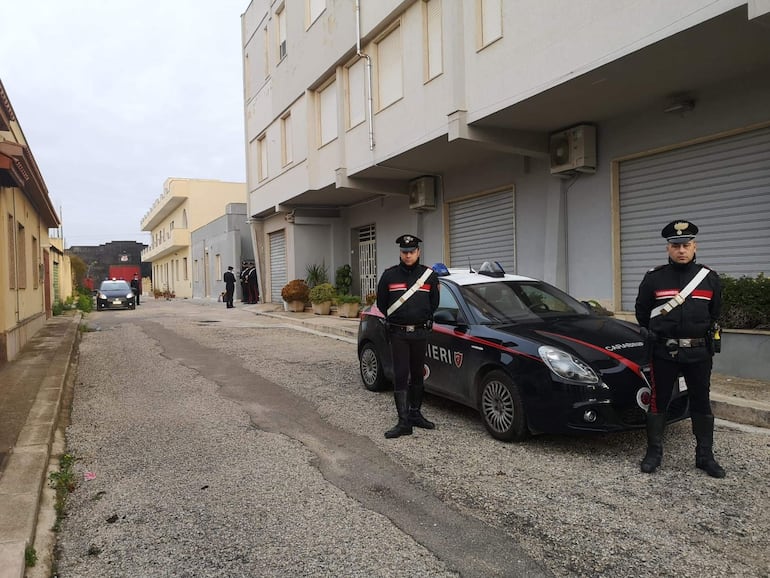 Agentes policiales en Italia (Imagen ilustrativa). 