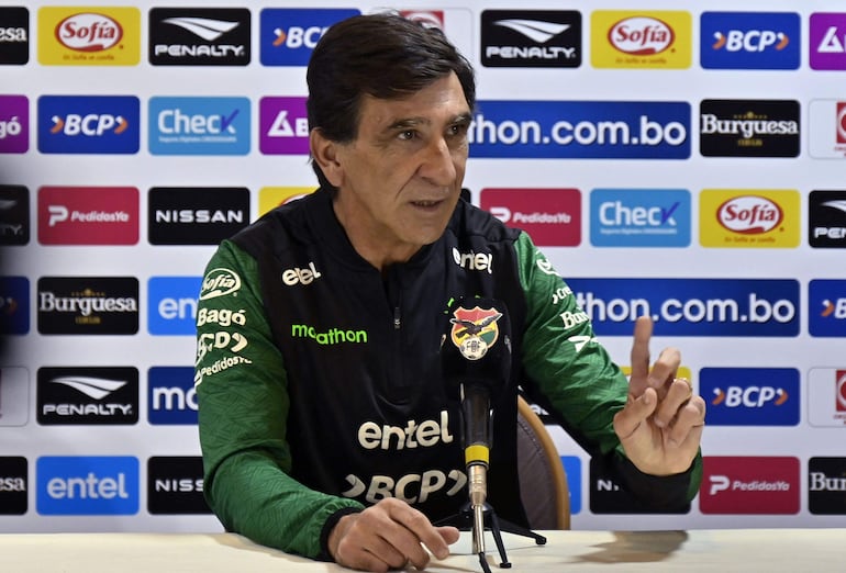 Gustavo Costas, ex entrenador de la selección de Bolivia.